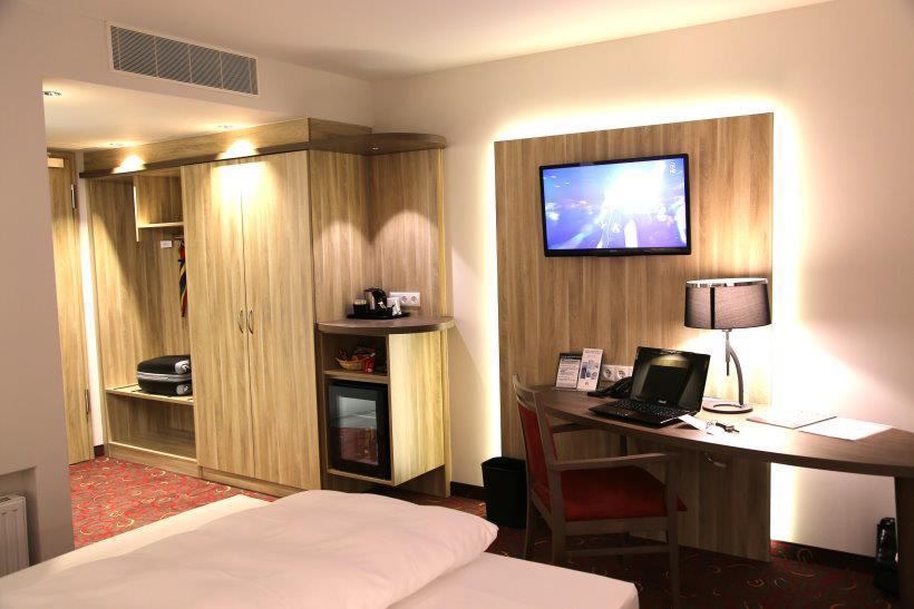 Hotel Alarun Unterschleißheim Habitación foto
