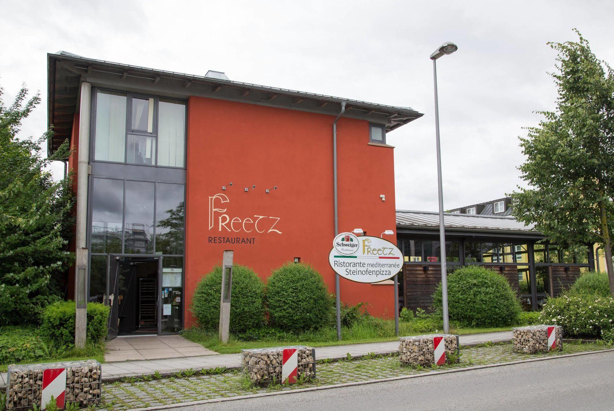 Hotel Alarun Unterschleißheim Exterior foto